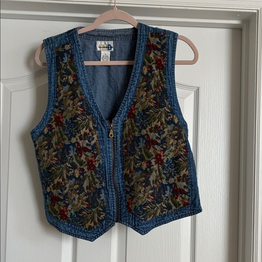 SOLD 🩵VTG 90s Paul Harris Design Tapestry Denim Vest Zip Up Floral Boho M - Picture 2 of 8